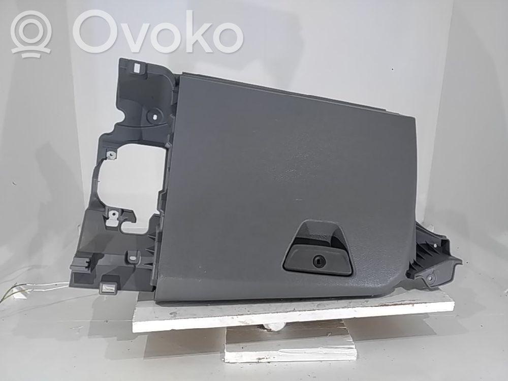 Ford Transit Daiktadėžė 