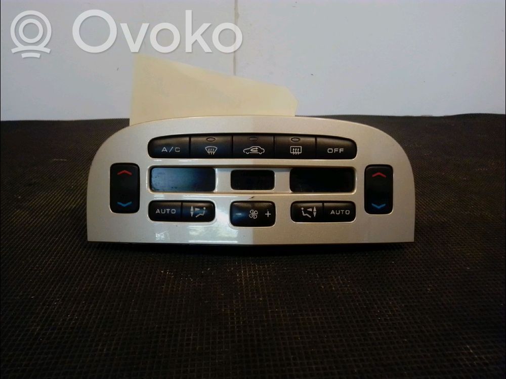 Peugeot 607 Climate control unit 