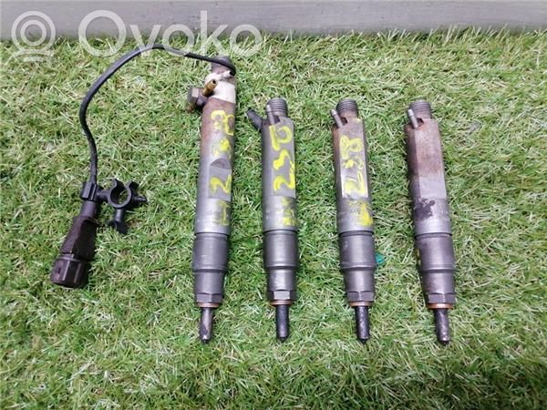 Seat Ibiza III (6L) Inyector de combustible 