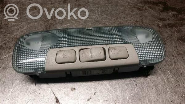 Etuistuimen valo   8A6A13K767AB