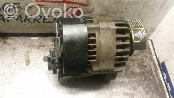 Fiat Punto (176) Alternador