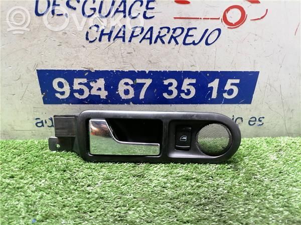Manecilla interna puerta trasera   1J4839113C