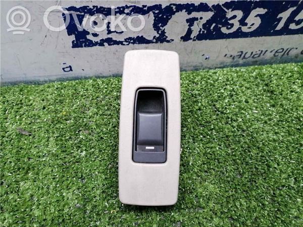 Peugeot 206+ Electric window control switch 