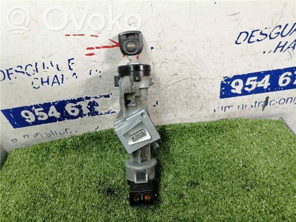 Užvedimo spynelė   C23666938B,3M513F880A