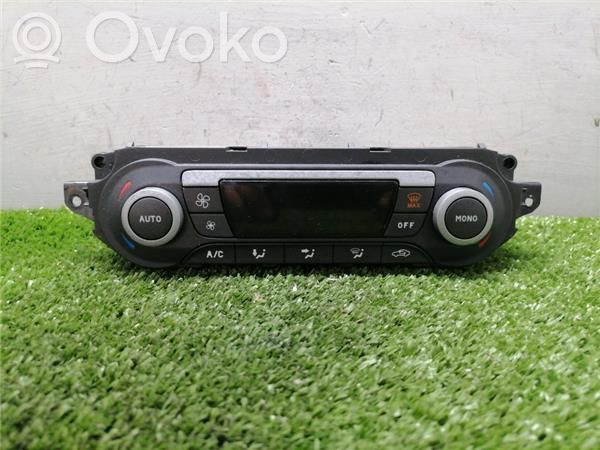 Przycisk / Włącznik klimatyzacji A/C   7M5T18C612AD,W8HB05616
