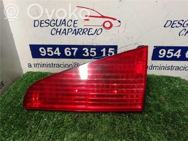 Lámpara de faros/luces traseros