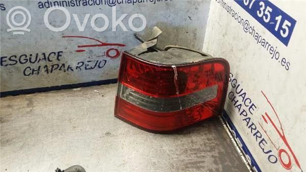 Lámpara de faros/luces traseros