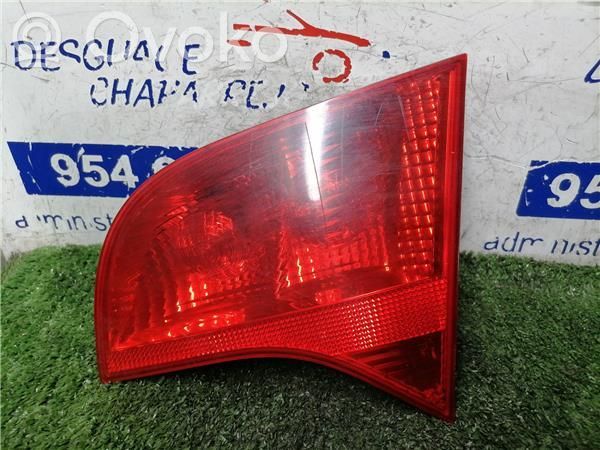 Lámpara de faros/luces traseros