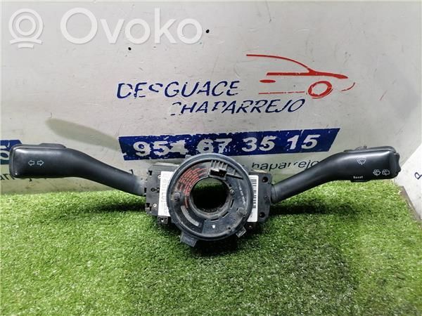 Comutator/buton multifuncțional   8L0953513G,8L0953513G