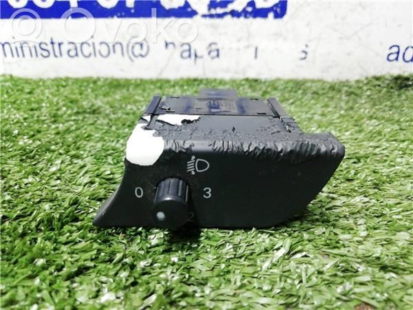 Seat Exeo (3R) Light switch 