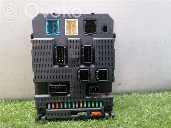 Citroen C4 I Módulo de fusible 