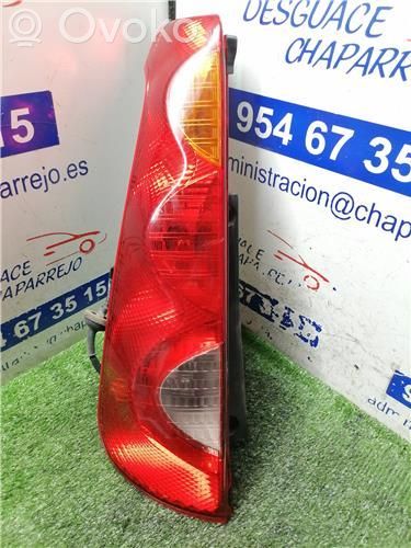Lámpara de faros/luces traseros