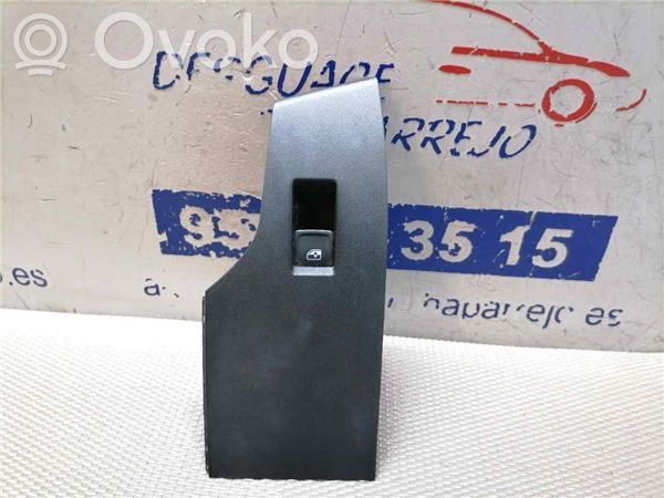 Seat Ibiza I (021A) Przyciski szyb 