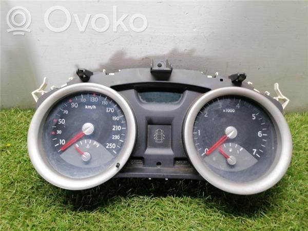 Renault Megane II Tachimetro (quadro strumenti)