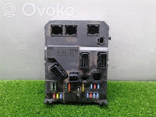 Citroen C3 Fuse module 