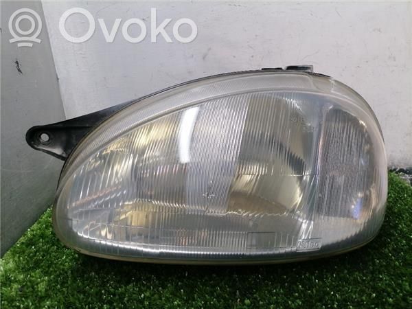 Opel Corsa B Phare frontale 