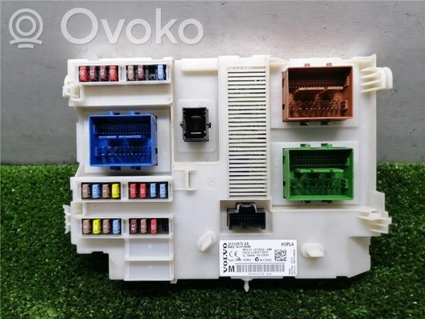 Fuse module   31412970AA,3720040AAB