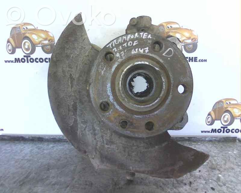 Volkswagen Transporter - Caravelle T4 Front wheel hub spindle knuckle 