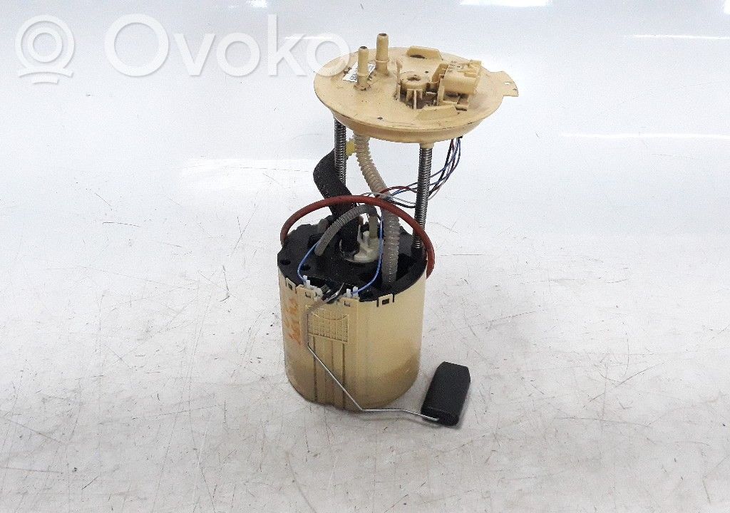 Opel Astra K Bomba interna de combustible 