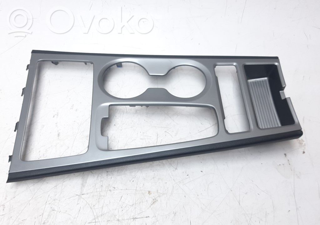 Osłona tylnej klapy   84651K4100,84650K4NM0TRY