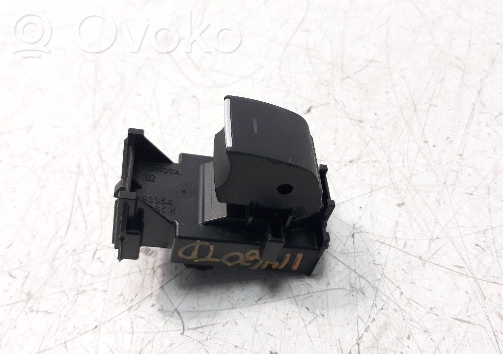 Electric window control switch   8481002250