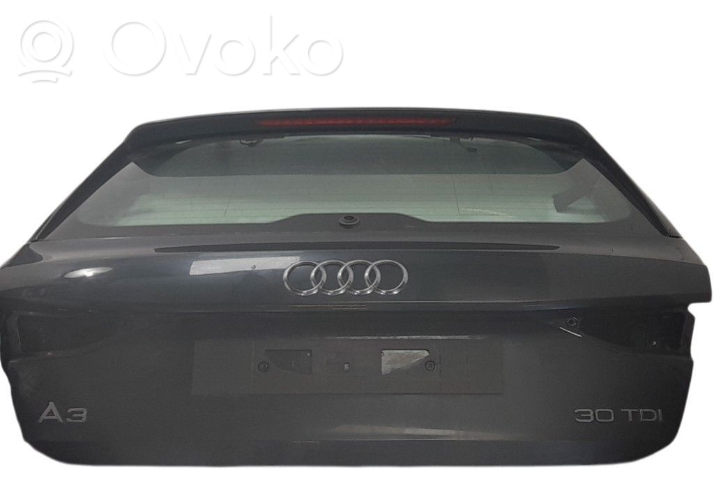 Audi A3 8Y Puerta del maletero/compartimento de carga 