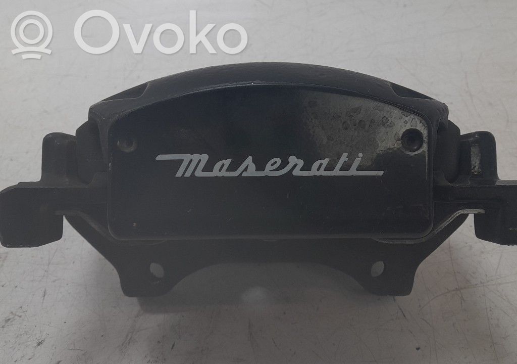 Etujarrusatula   670039846