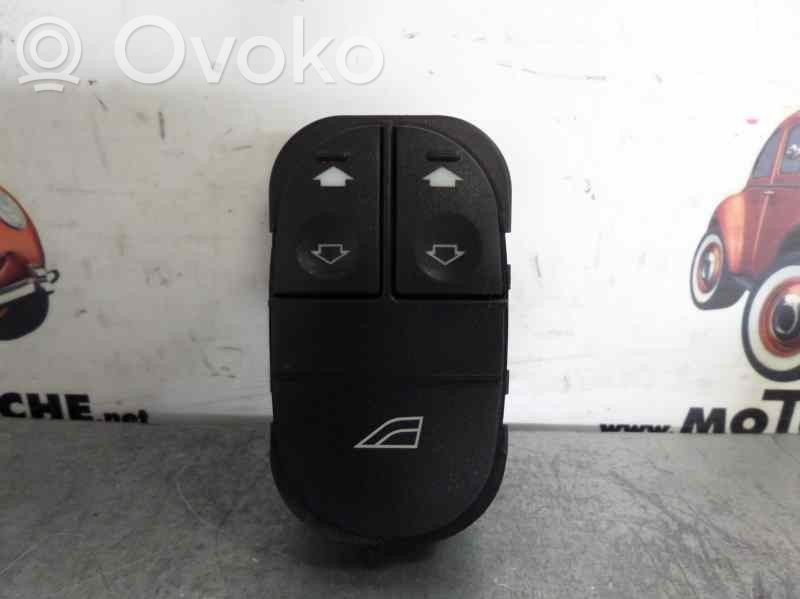 Ford Mondeo MK I Interrupteur commade lève-vitre