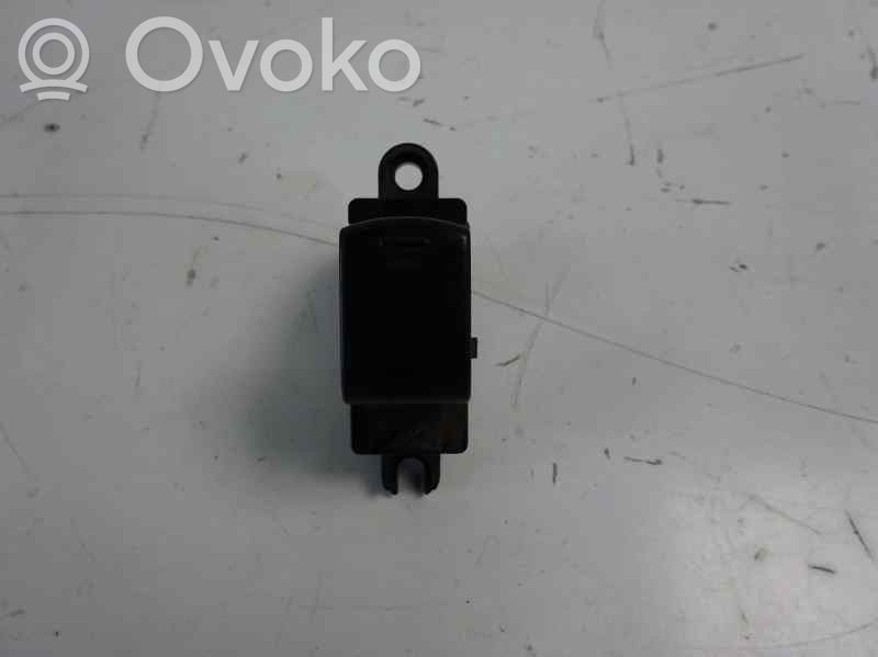 Comutator comandă geamuri electrice   25411EA00A