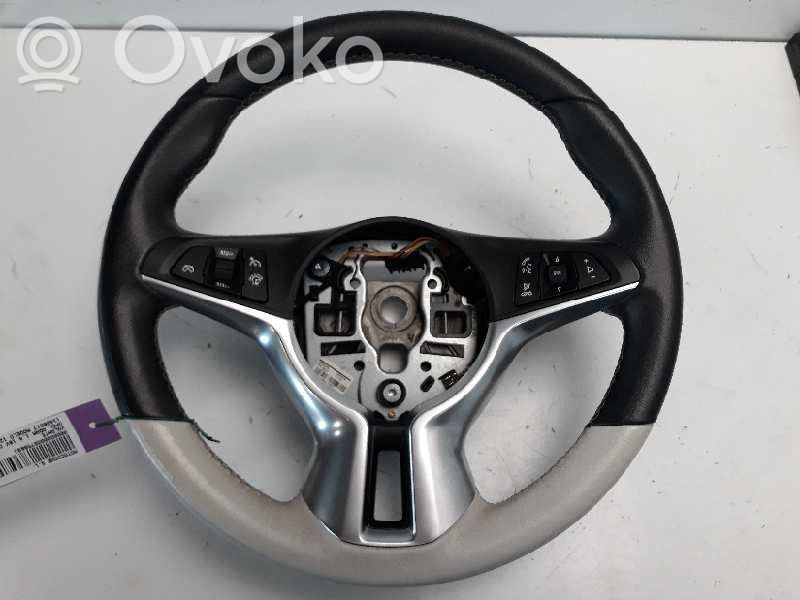 Opel Adam Stūre 