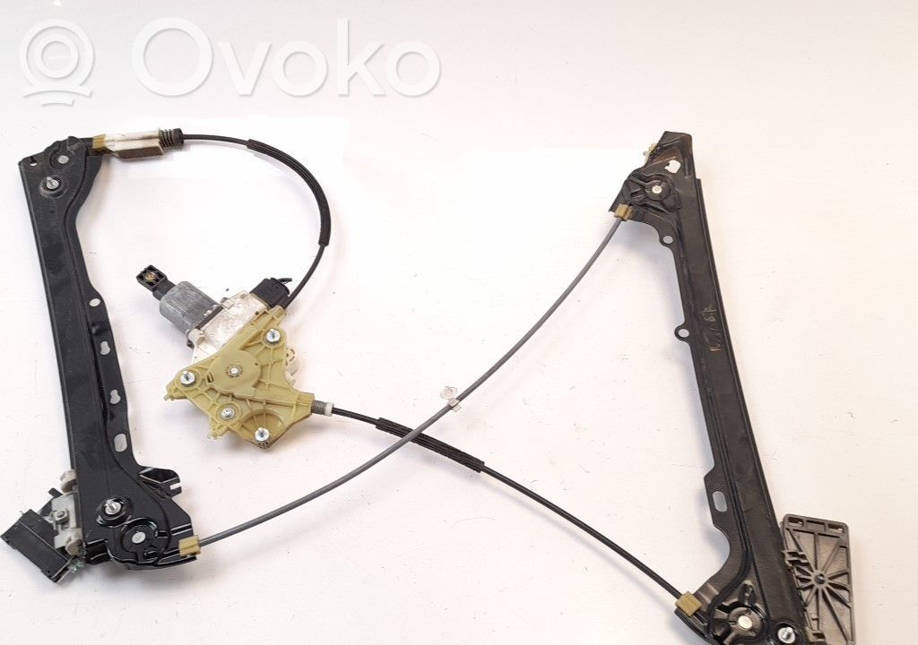 Front door manual window regulator   7119207