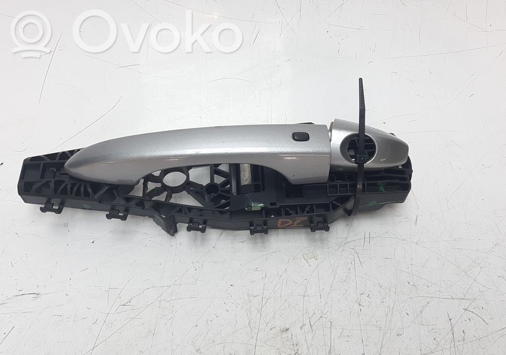Jeep Compass Manecilla externa puerta delantera 