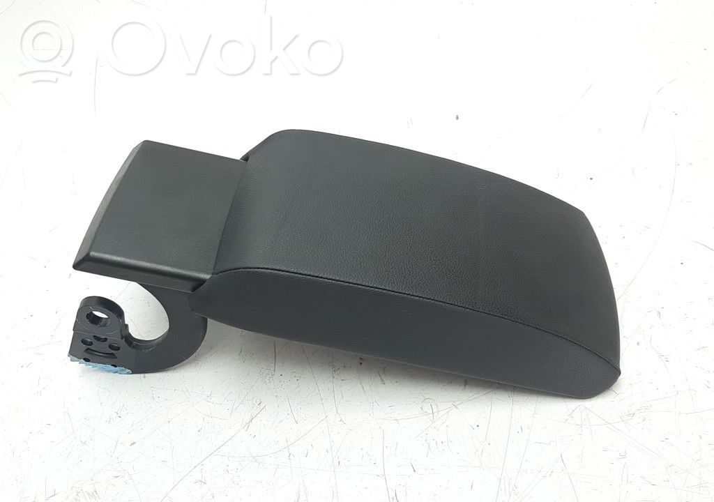Seat Leon (5F) Reposabrazos 