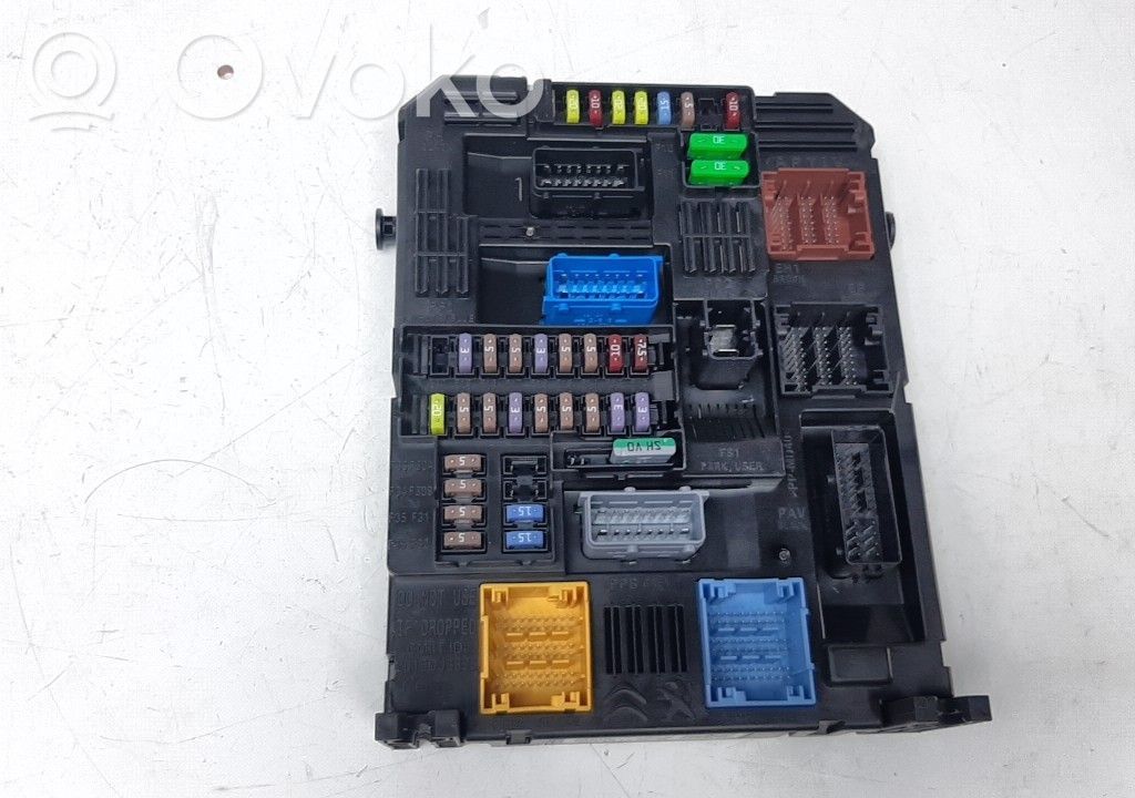 Peugeot 2008 II Unitate control BSM 