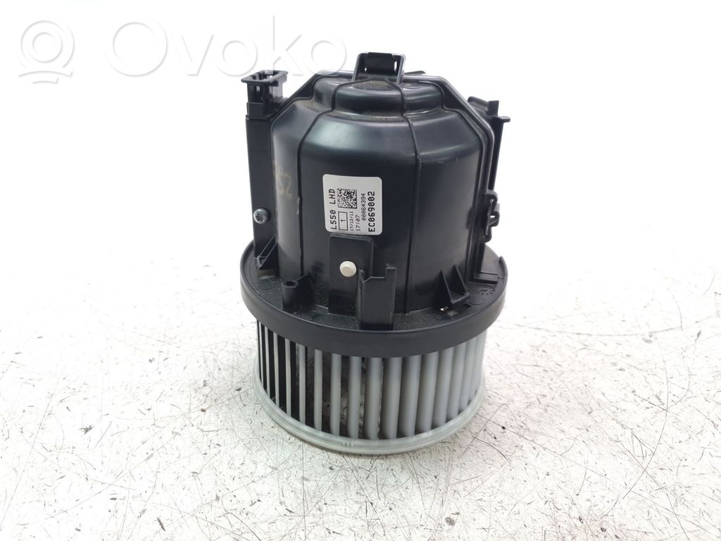 Heater fan/blower   EC069002