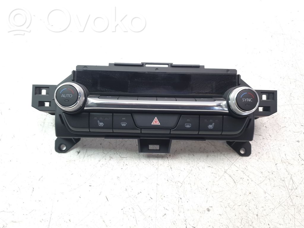 Mazda 3 Climate control unit 