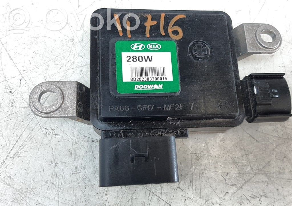Sonstige Steuergeräte / Module   BD282303300015