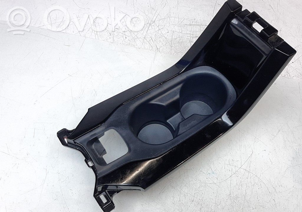 Toyota Corolla E160 E170 Alaverhoilu 