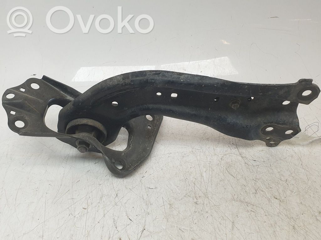 Lexus UX Querlenker hinten 