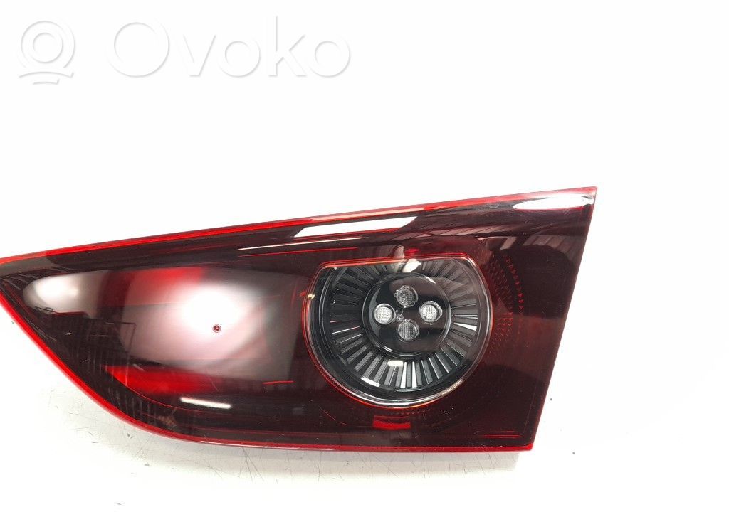 Mazda 3 Takaluukun takavalot 