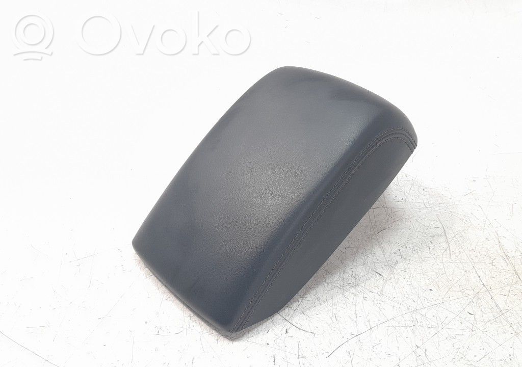 Mazda CX-3 Armrest 