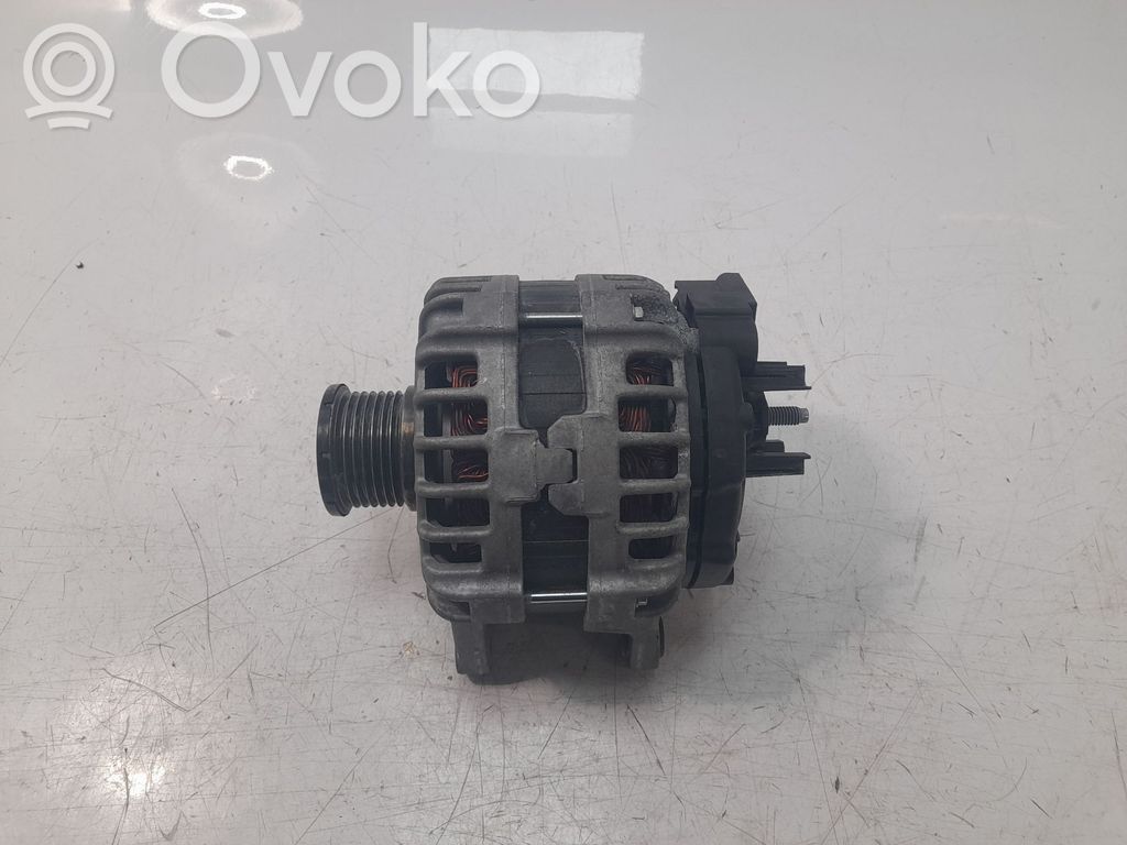 Nissan Qashqai Generatore/alternatore 