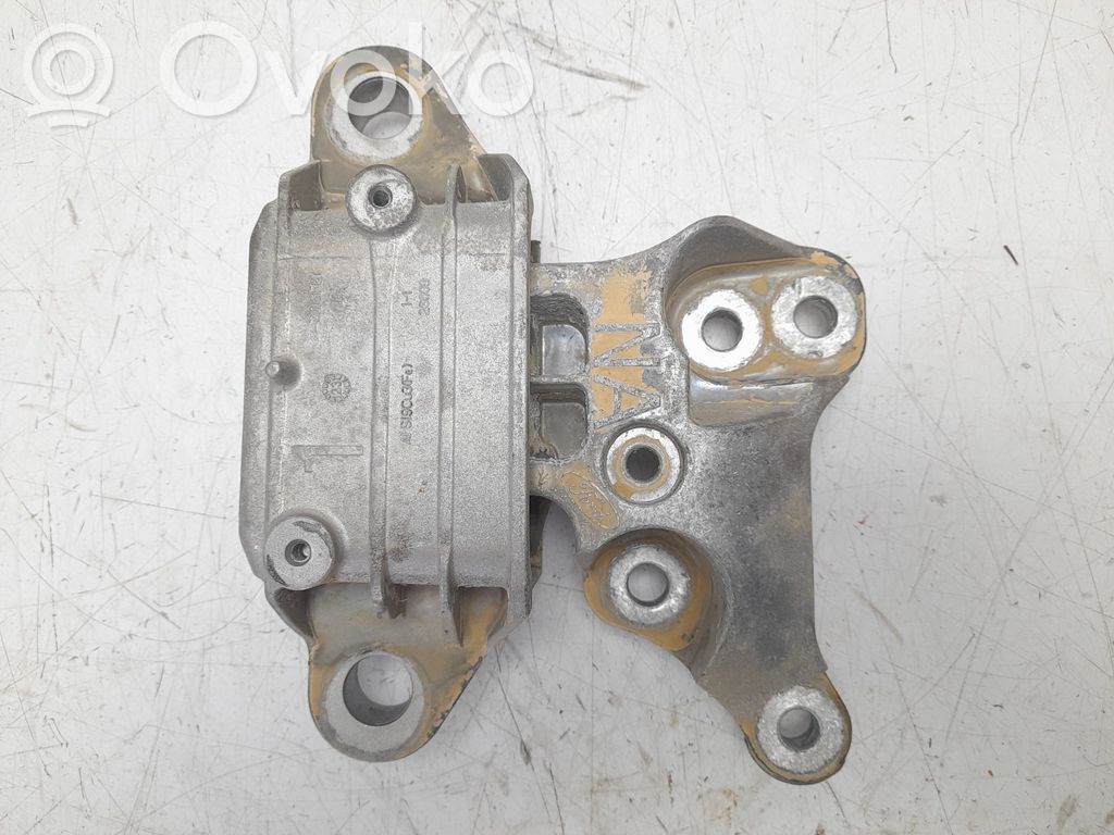 Engine mount bracket   JX617M121RB