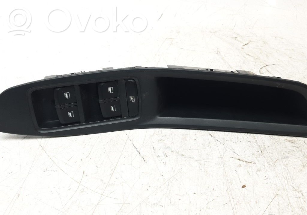 MG ZS Electric window control switch 
