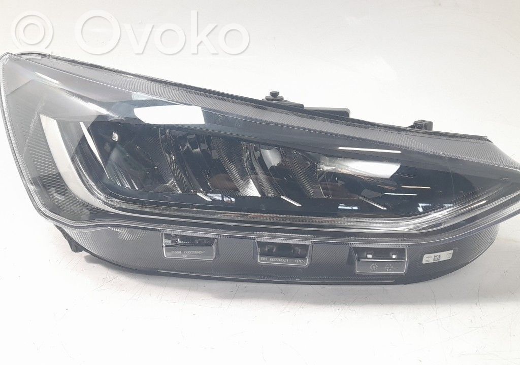 Headlight/headlamp   NX7B13E014