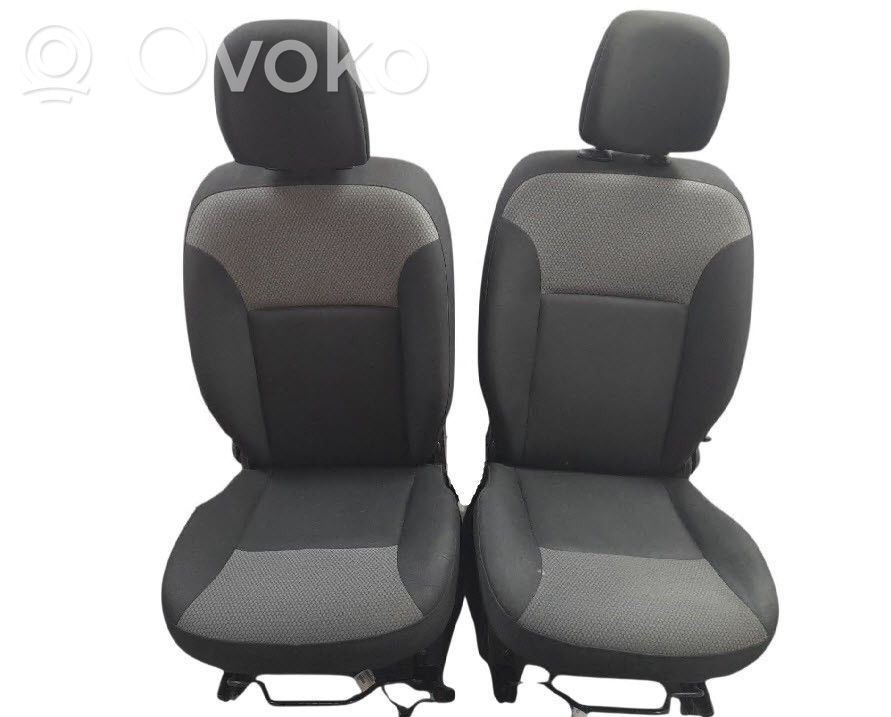 Renault Kangoo II Fotele / Kanapa / Komplet