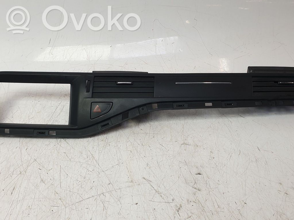 Deflector aer   9682297777