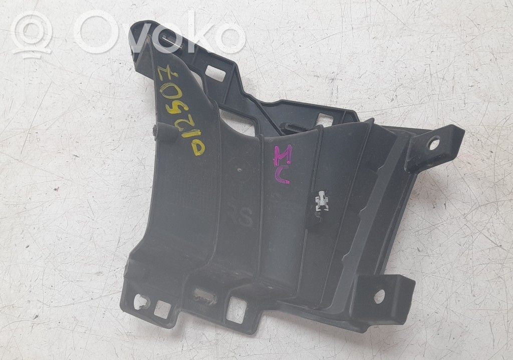 Renault Arkana Wlot / Kanał powietrza intercoolera 