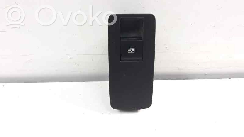 Interruptor del elevalunas eléctrico   13301888