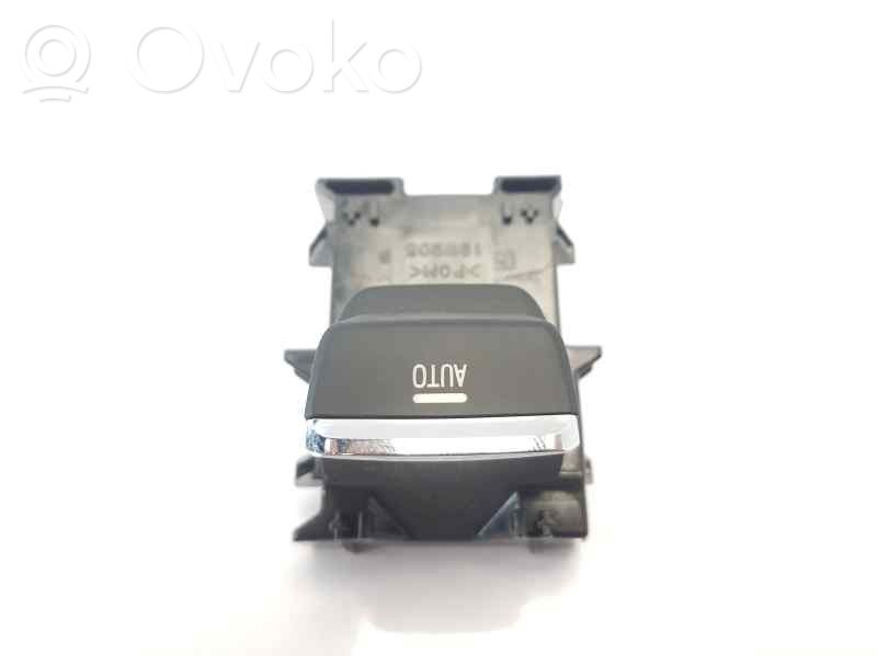 Subaru Forester SK Electric window control switch 